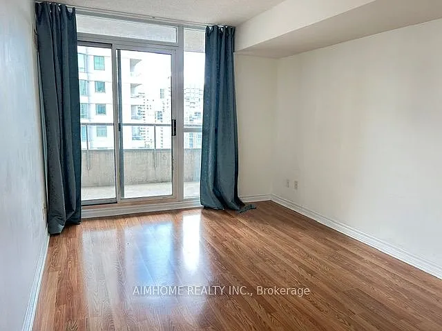 18 Spring Garden Ave #1903 — Photo 9