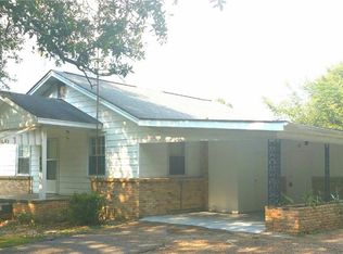 406 2nd Pl, Chickasaw, AL 36611