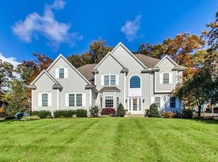 21 Constance Way, North Attleboro, MA 02760