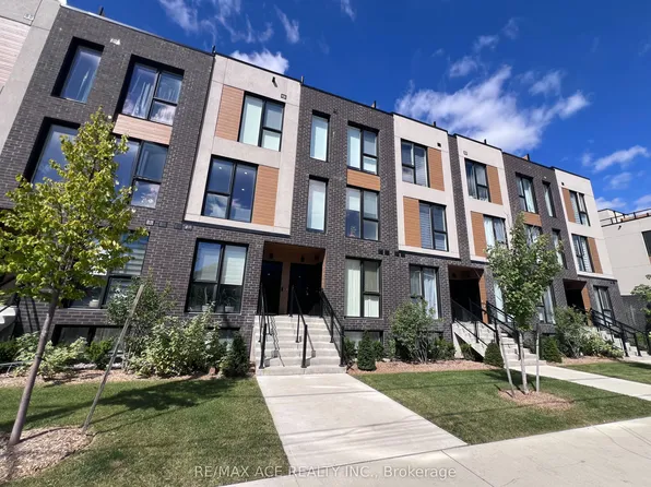 168 Clonmore Dr #11, Toronto, ON M1N 0B9