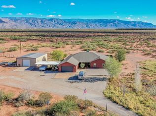 184 La Luz Gate Rd, Alamogordo, NM 88310