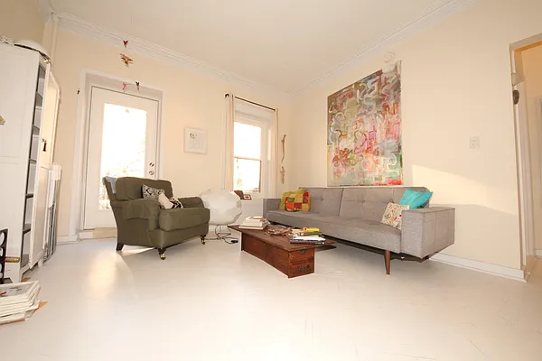 Rented by Bien Realty Ltd | media 32