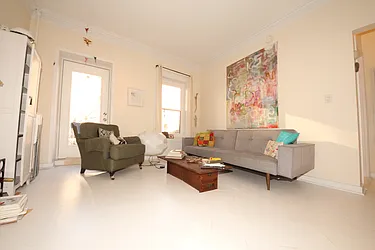 Rented by Bien Realty Ltd