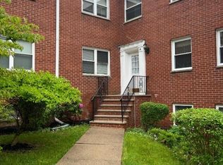 284 Claremont Ave APT A6, Verona, NJ 07044