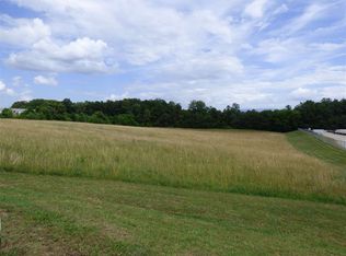 Epco Dr, Dandridge, TN 37725