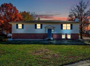 2615 SE Granger Ct, Topeka, KS 66605