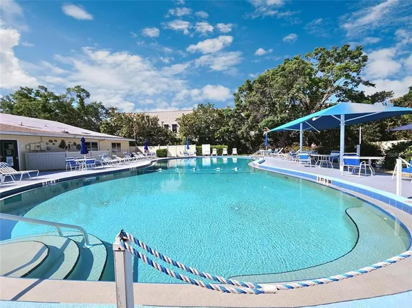 390-301 Boulevard W #5B, Bradenton, FL 34205