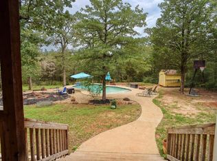 247 Campfire Way, Smithville, TX 78957