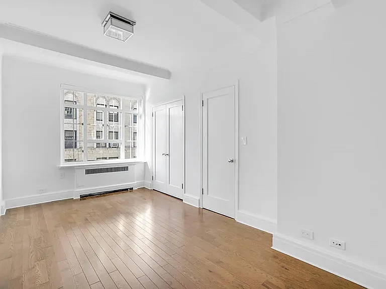 2 Charlton St #6 — Photo 4