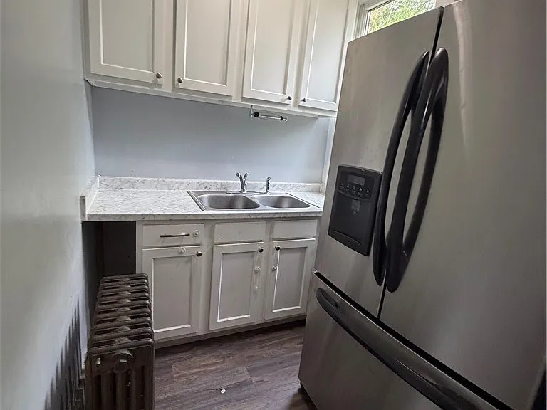 11 Maplewood Ave — Photo 13