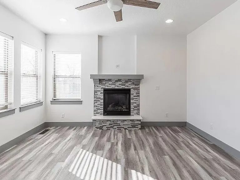 646 S Tylee Way — Photo 12