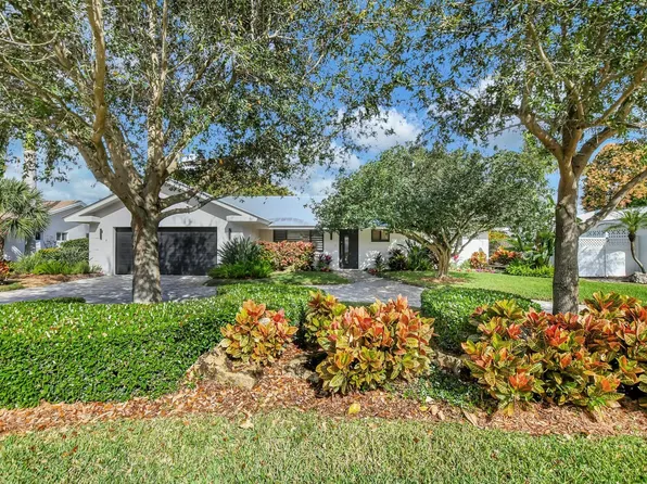 2211 Bethel Boulevard, Boca Raton, FL 33486