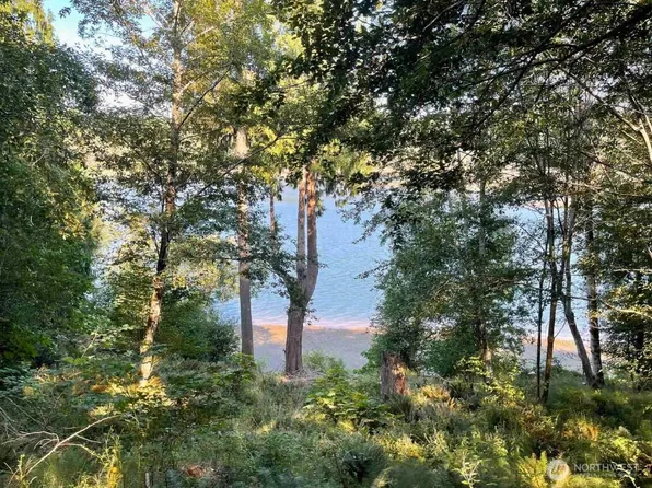 108 E Beaver Lane, Shelton, WA 98584
