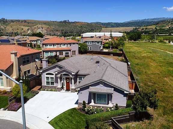 2nd image of 18240 Los Padres Pl