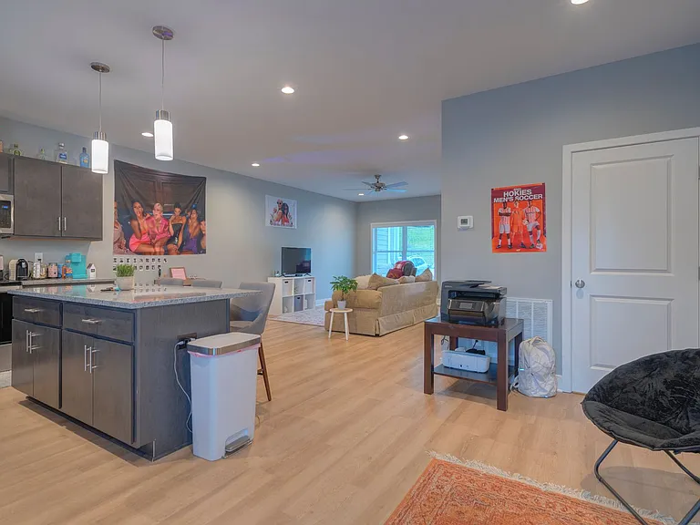 1804 Staniel Dr — Photo 15