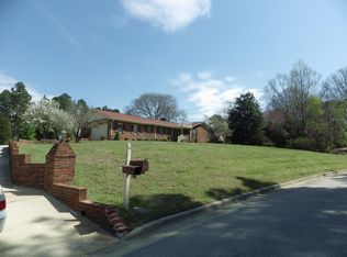 616 Stratford Dr, Zebulon, NC 27597