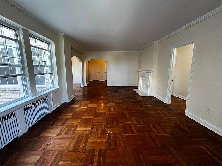The Royal York Apartments — Photo 148
