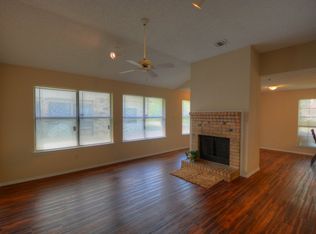 3009 Oak Ridge Pl, Grand Prairie, TX 75052