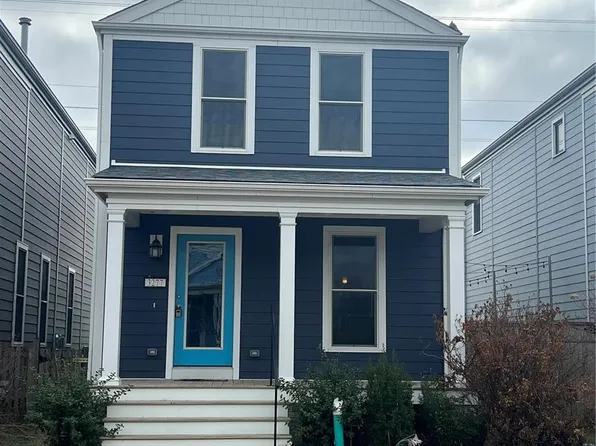 3277 Simeon Bunker St, Saint Charles, MO 63301