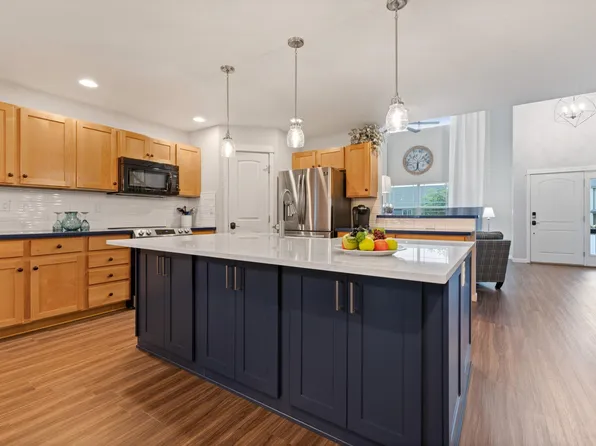 335 Keystone Dr, Windsor, CO 80550