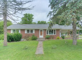 220 Denby St, Radford, VA 24141