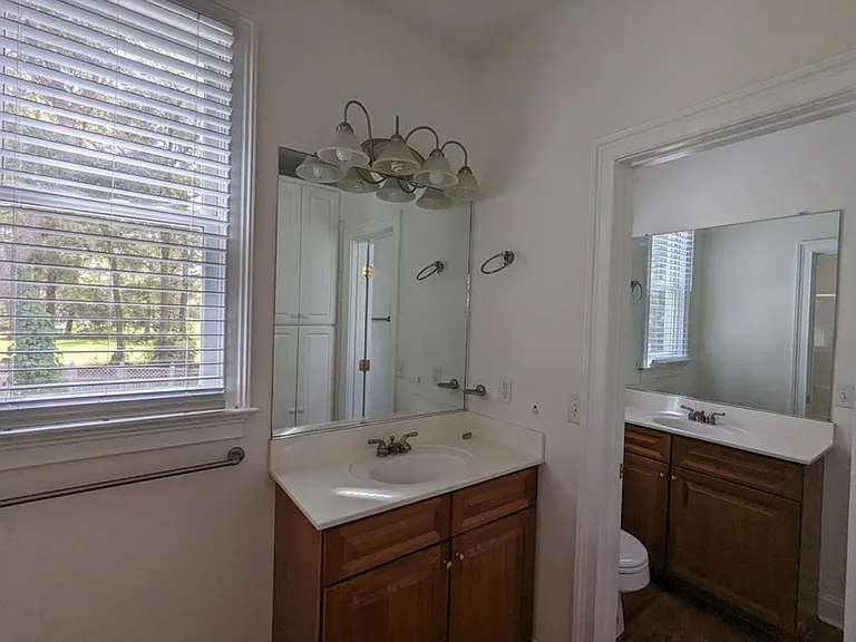 2944 Old Pond Rd — Photo 6