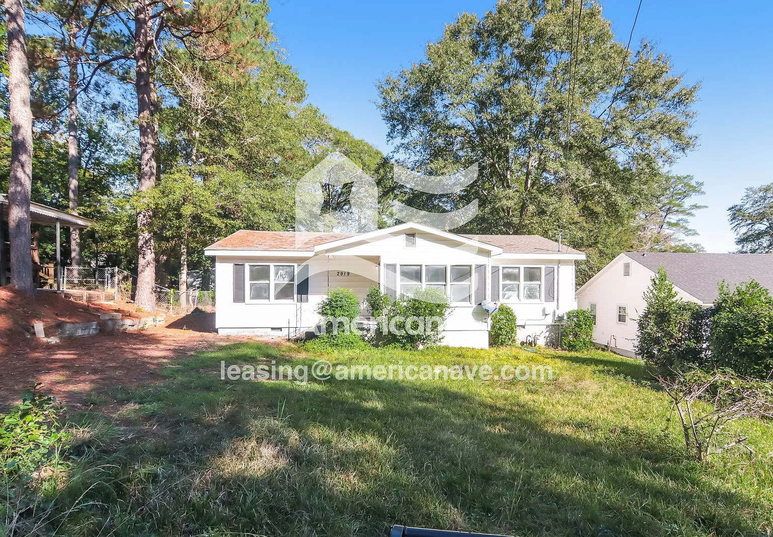 3 bed, 1.0 bath, 1344 sqft, $997 — Photo 1