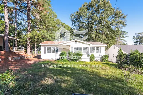 2919 Beech St Photo 1
