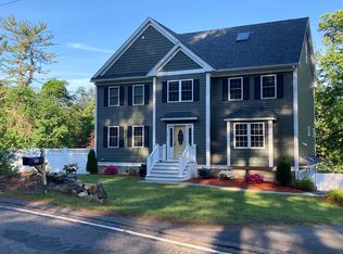 52 Forest St, Wilmington, MA 01887