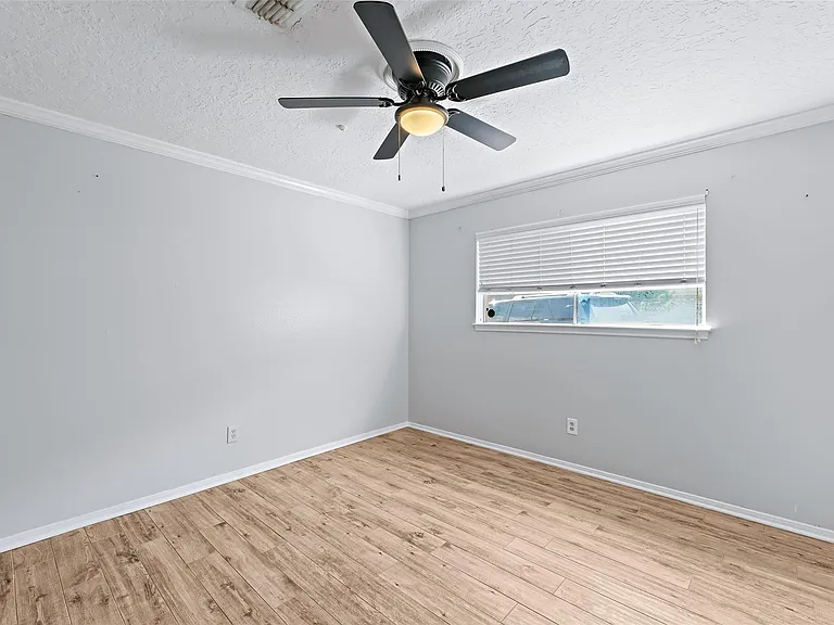 10735 Kitty Brook Dr — Photo 25
