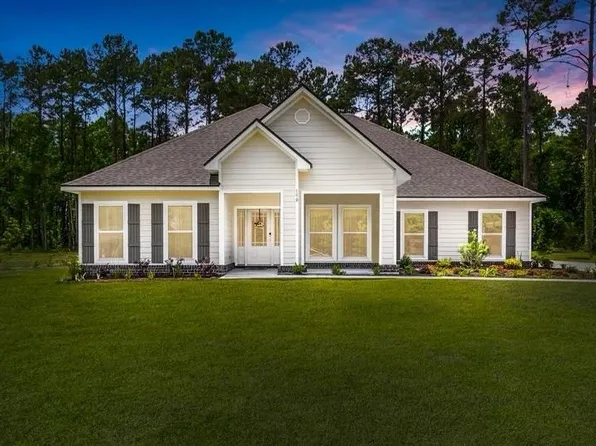 150 Oak Grove Ln, Quincy, FL 32351