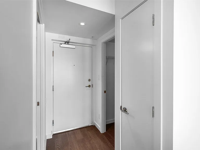 5665 Boundary Rd #2206 — Photo 3