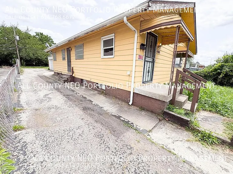 400 S Highland Ave — Photo 3