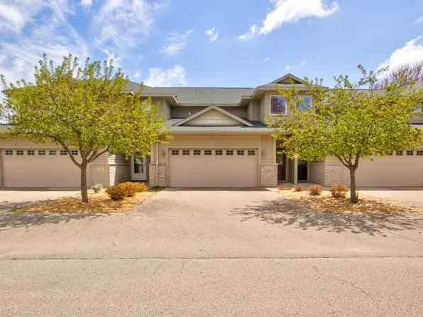 802 Mallard Way, Marinette, WI 54143