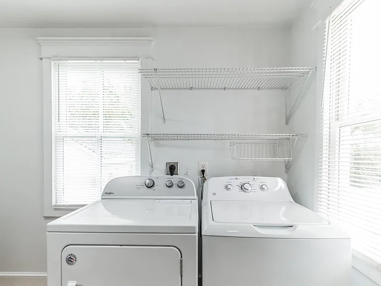 369 Falmouth St — Photo 47