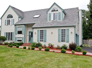 3115 Cedar Rd, Yorktown Heights, NY 10598