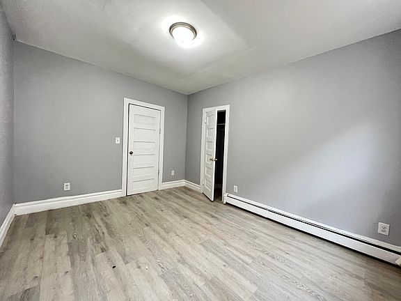 4th image of 99 2nd Ave APT 10