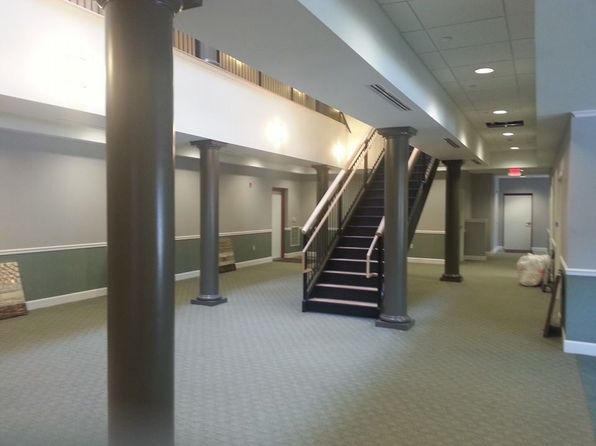 232 S Broadway St #208, Scottdale, PA 15683