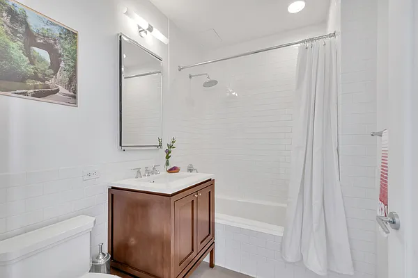 Sold by Compass | media 10