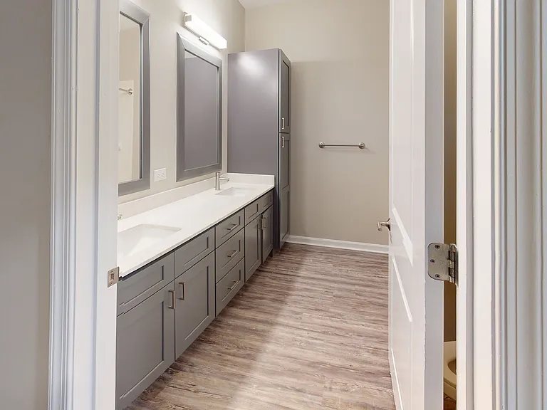 The Quarters at Towson Town Center — Photo 159