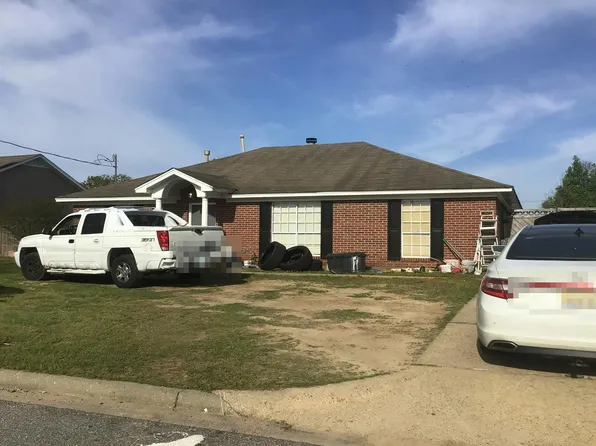 933 Givens Dr, Montgomery, AL 36117