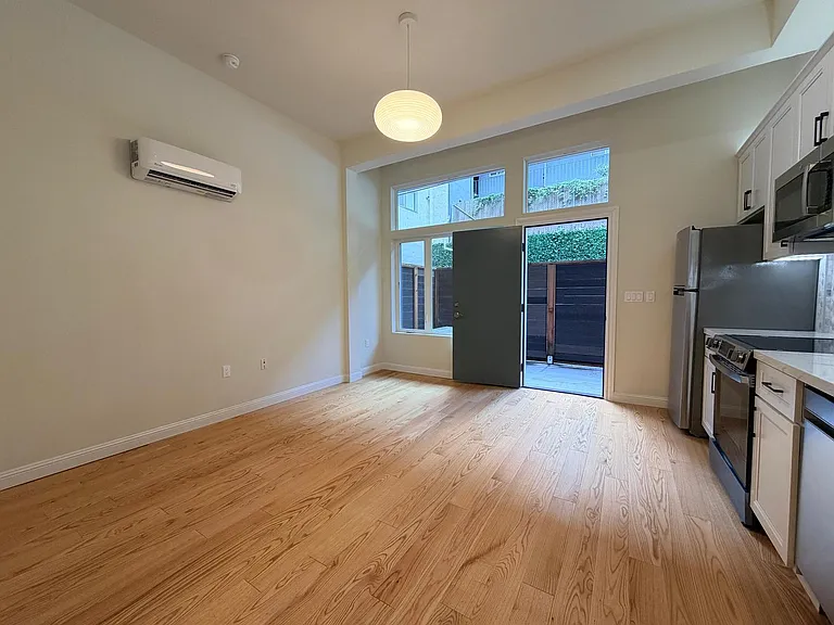 411 Fairmount Avenue — Photo 54
