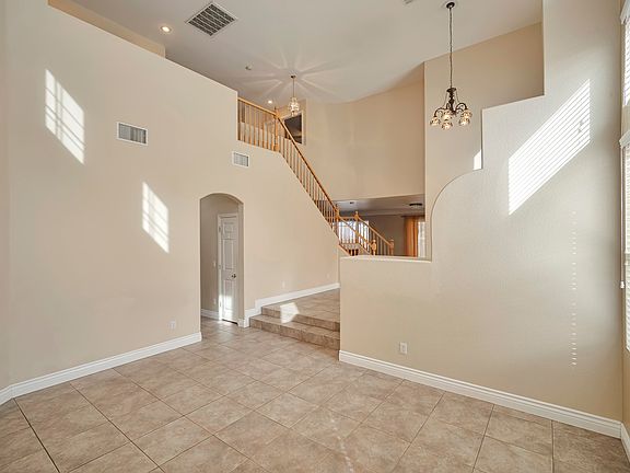 2nd image of 8840 Timber Mesa St