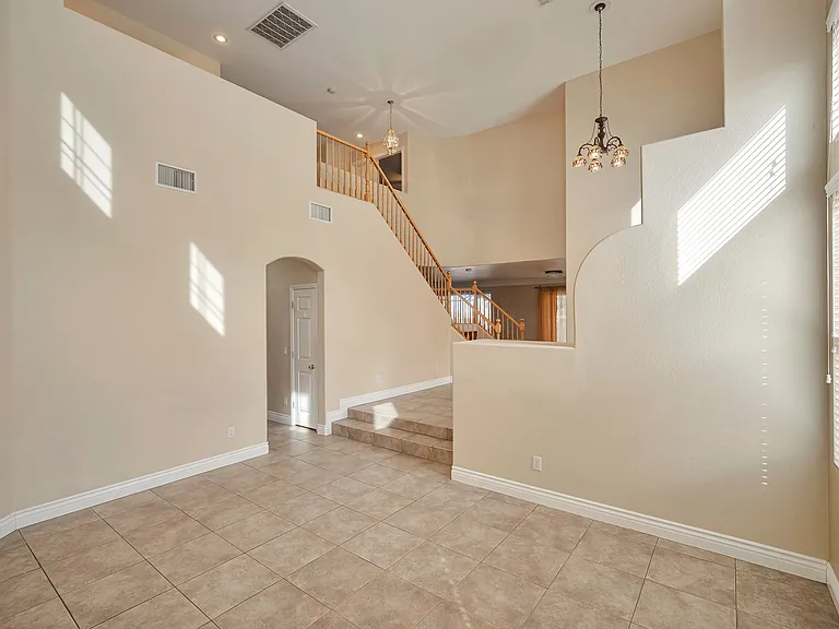 8840 Timber Mesa St — Photo 2