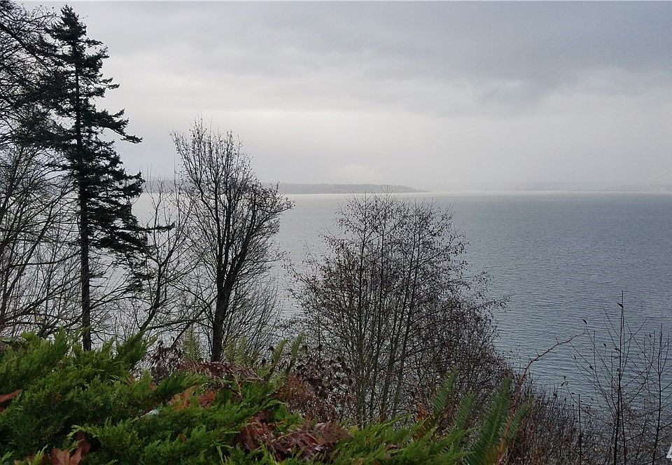 1st image of 31 K Beach Dr