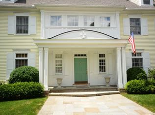 71 Amys Ln, New Canaan, CT 06840