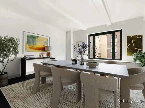 1045 Park Avenue image 3 of 18