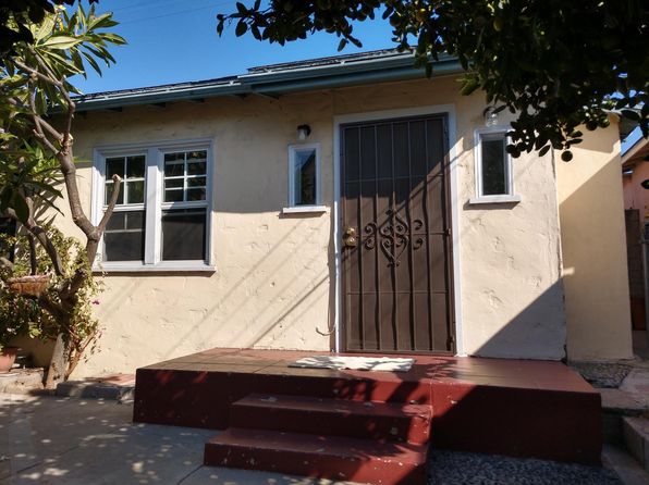 3105 1/2 Broadway Ave