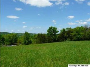 67 Pearl City Rd, Fayetteville, TN 37334