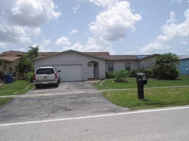 1st image of 2750 NW 105th Ln